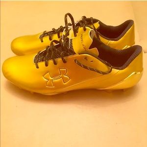 New Under Armour Sz16 Spotlight Cleats 1275481-004